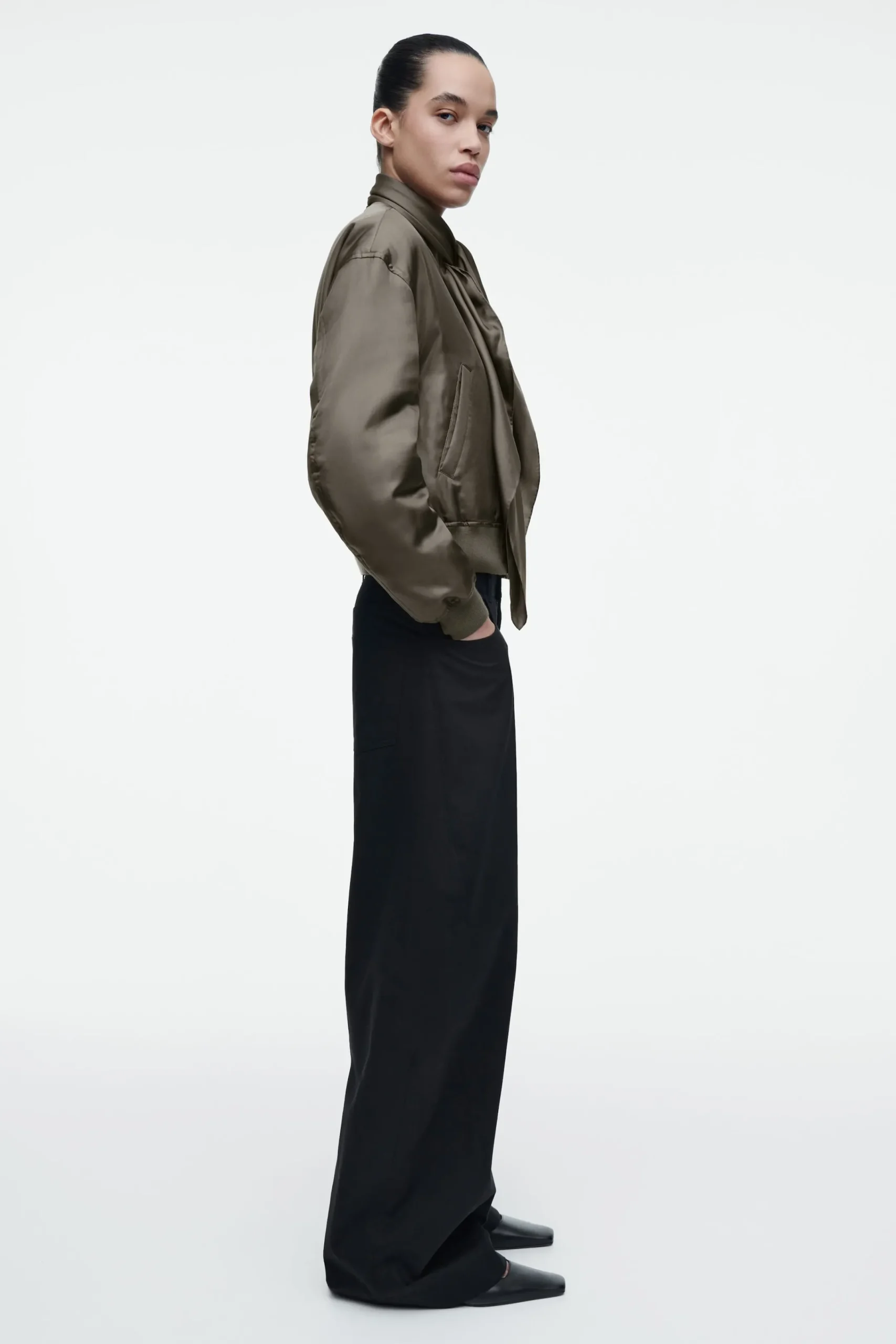 COS BLOUSON REMBOURRÉ À DÉTAIL FOULARD EN SOIE Best Sale